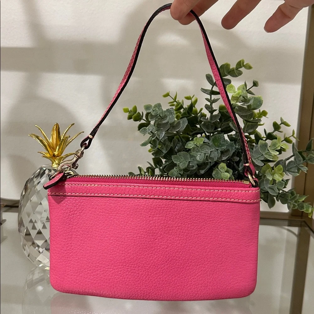 Dooney & Bourke Pebble Grain Tech Top Zip Wristlet - Picture 8 of 12